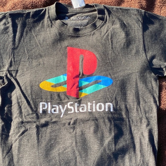 PlayStation T-shirt - Picture 3 of 4